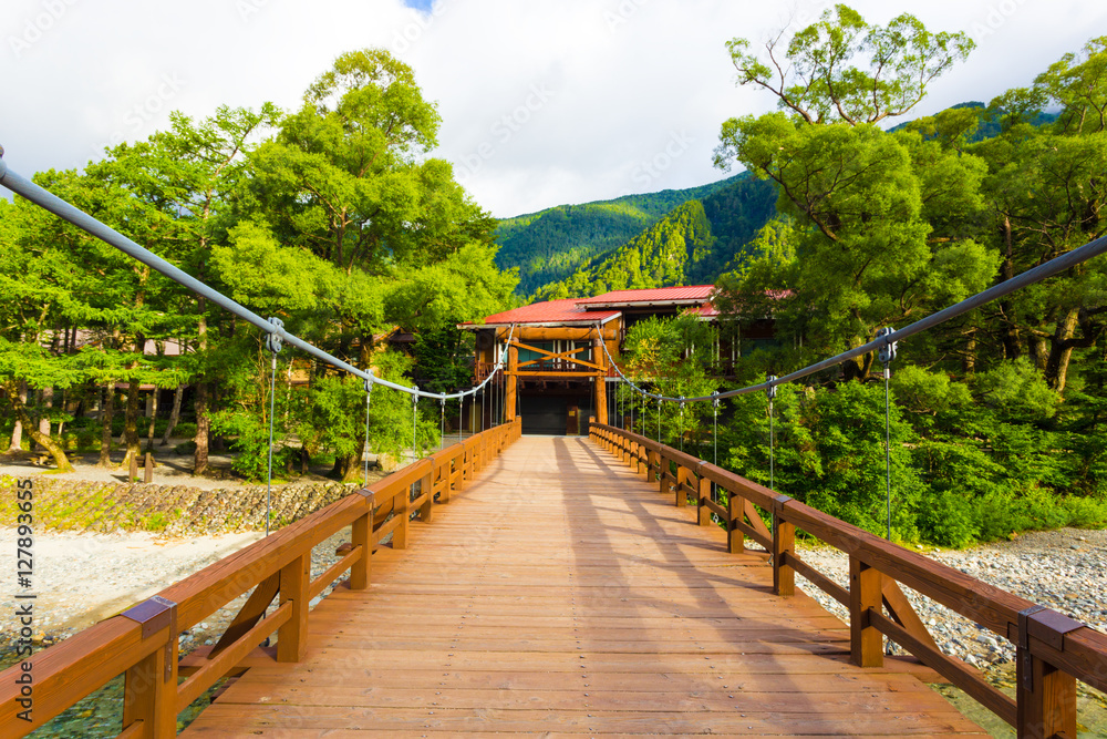Kamikochi Wood Deck Kappa-Bashi Bridge Centered H Kamikochi Wood Deck Kappa-Bashi Bridge Centered H