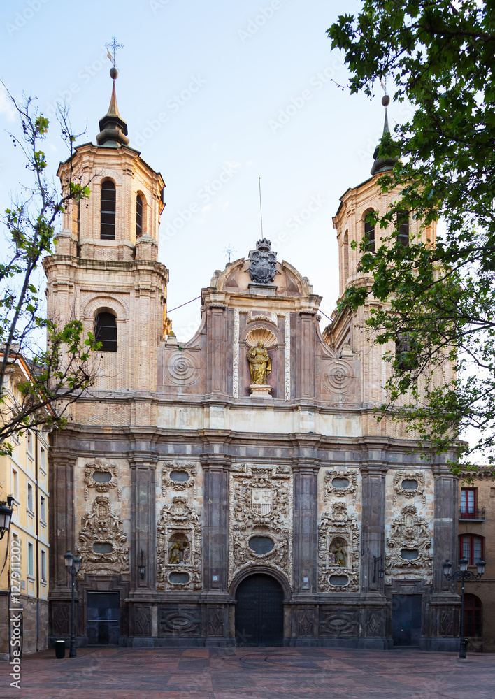  Church of Santa Isabel de Portugal. Zaragoza