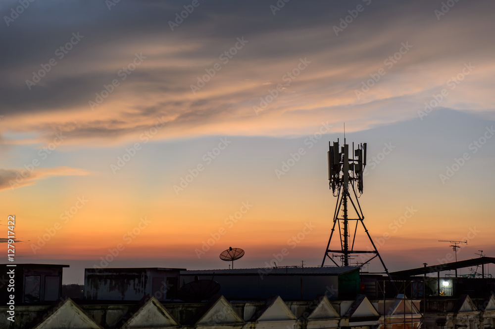 Silhouette telecommunications antenna for mobile phone.