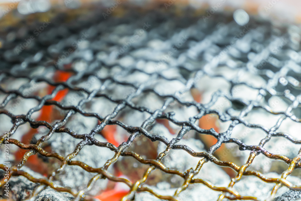 Obraz premium Used dirty hot barbecue grill .