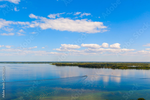 Fototapeta Naklejka Na Ścianę i Meble -  Rock over the Volga river