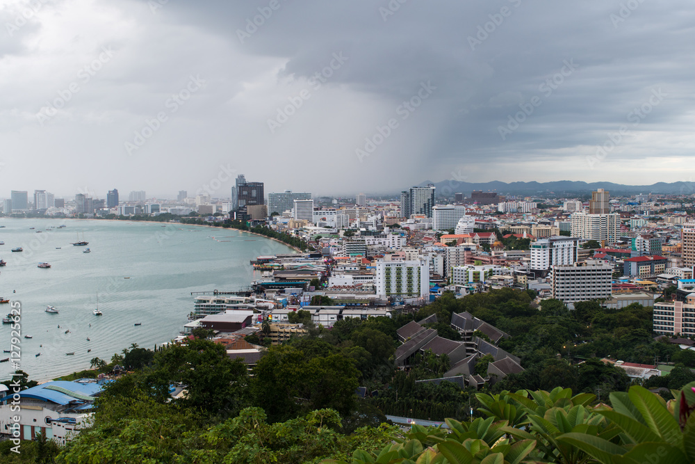 Fototapeta premium view from top of The building cityscape, seascape and skyscrape