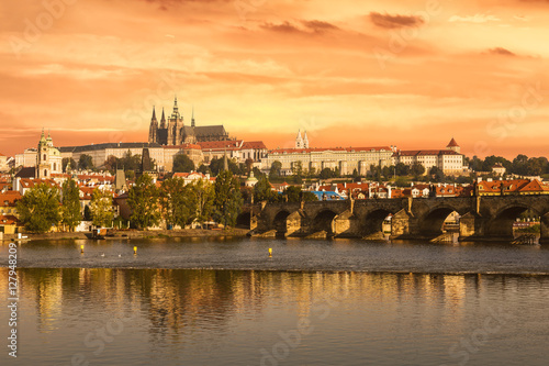 Charles bridge and Prague castle at dawn © vesta48