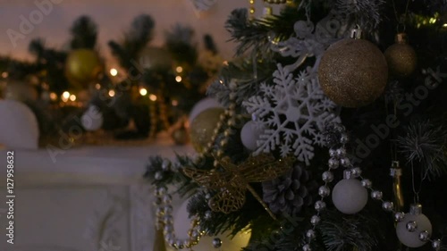 Beautiful toys on the Christmas tree.