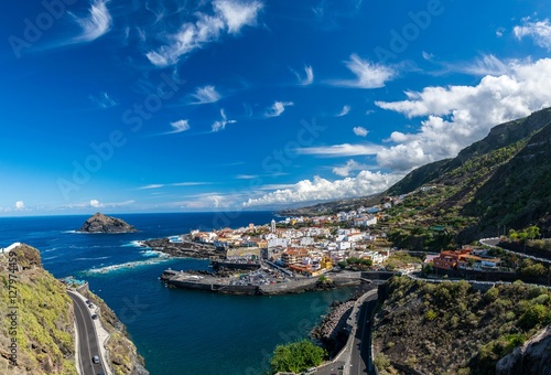 Fototapeta Naklejka Na Ścianę i Meble -  Garachico town on the coast of Tenerife 
