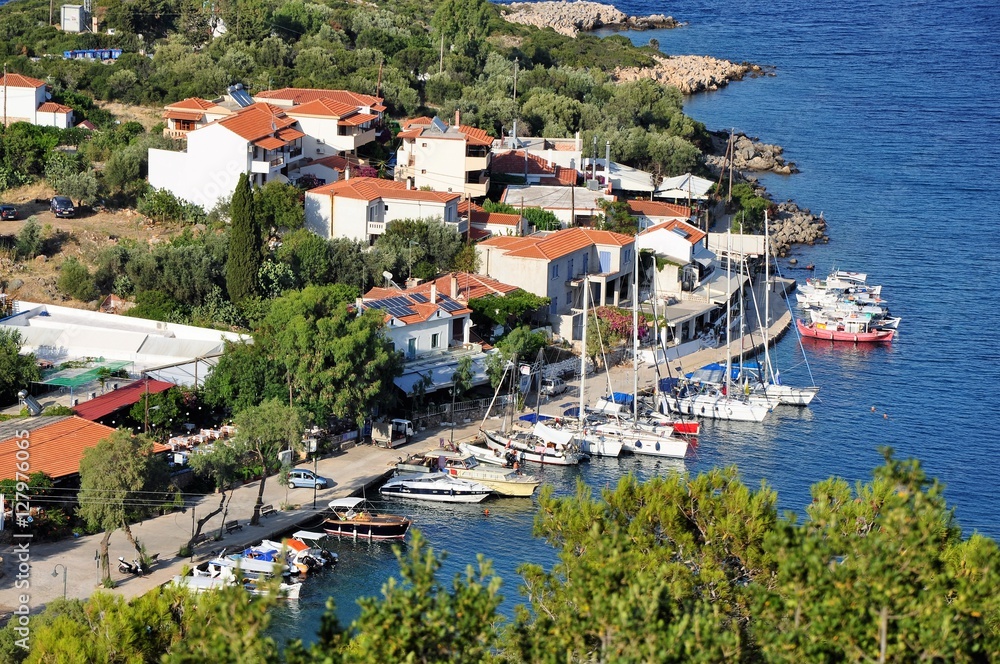Fototapeta premium Steni Vala greek port village, Alonissos island.