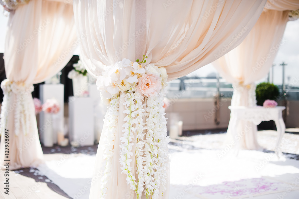wedding decoration with flowers wedding decoration with flowers