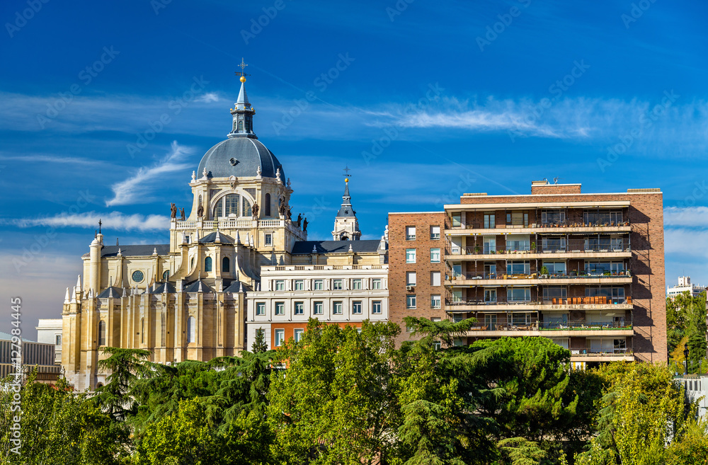Obraz premium View of the Almudena Cathedral in Madrid, Spain