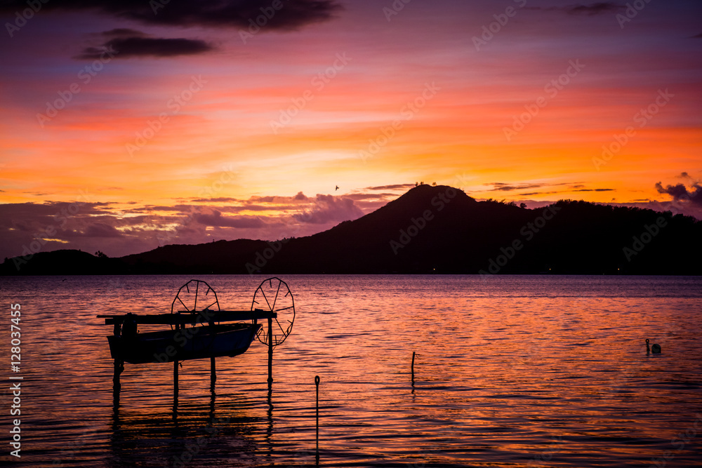 Sunset in Bora Bora Sunset in Bora Bora