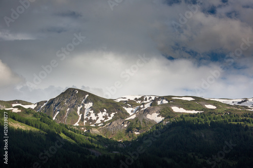 Fototapeta Naklejka Na Ścianę i Meble -  Abendliche Gewitterstimmung in den Alpen