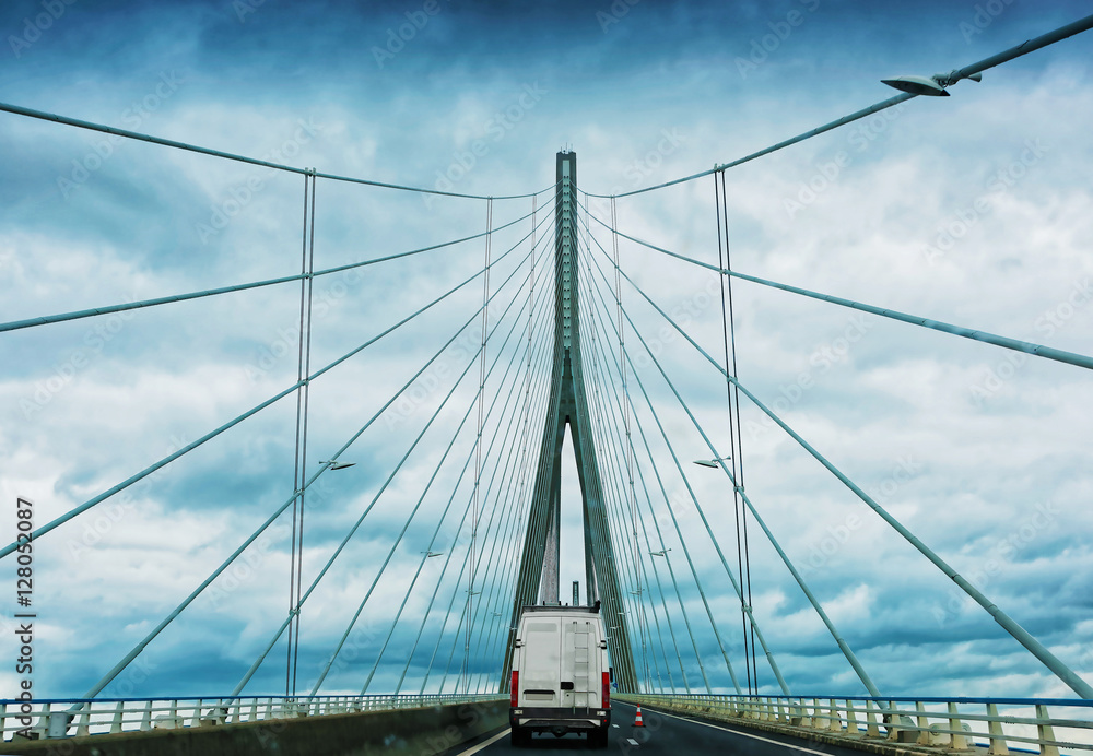 Naklejka premium Modern Bridge in France