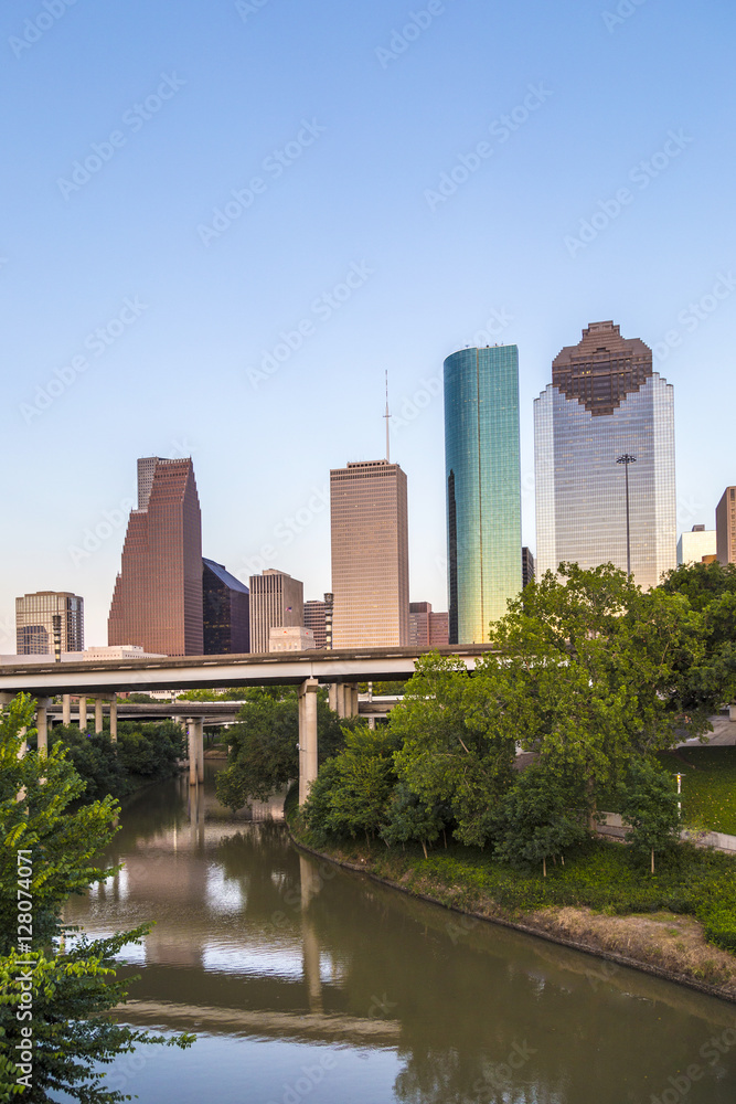 Obraz premium View on downtown Houston in late afternoon