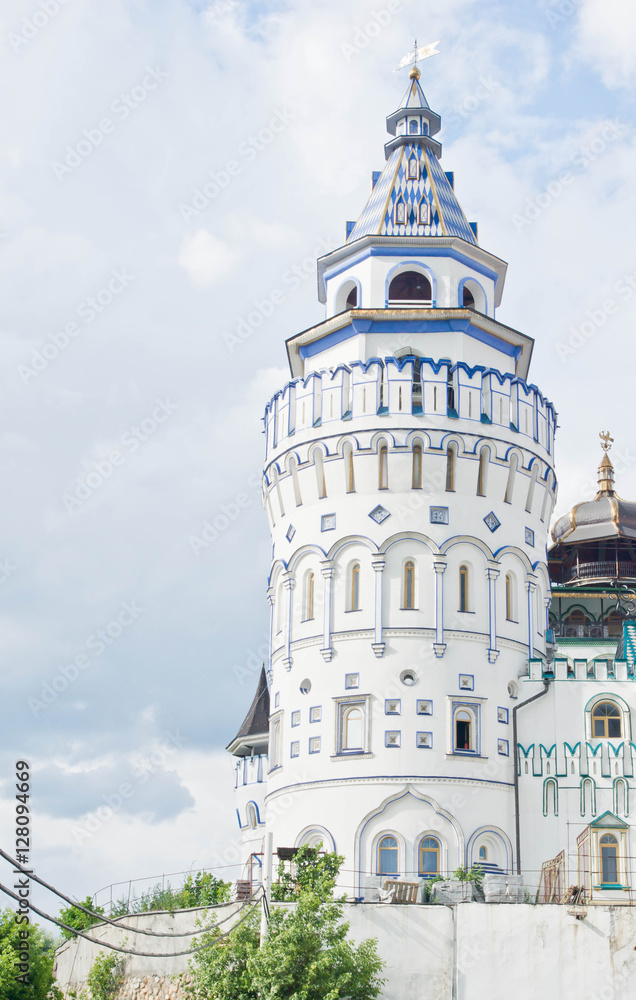 Fototapeta premium tower among the trees