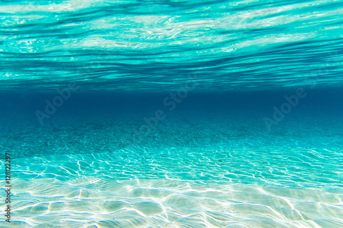 Underwater sea