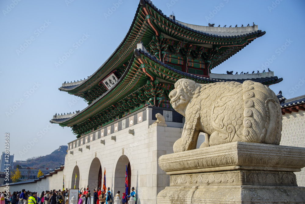 Naklejka premium Nov 16, 2016 Gwanghwamun-Gyeongbokgung palace Gate at Sejongno, Seoul . Korea