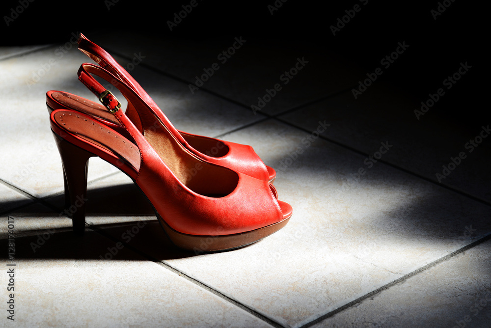 Scarpe rosse da donna Stock Photo | Adobe Stock