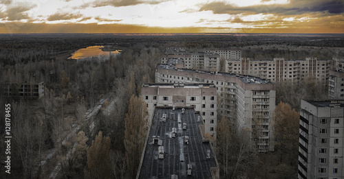 Obraz na plátně Vew from roof of 16-storied apartment house in Pripyat town, Chernobyl Nuclear P