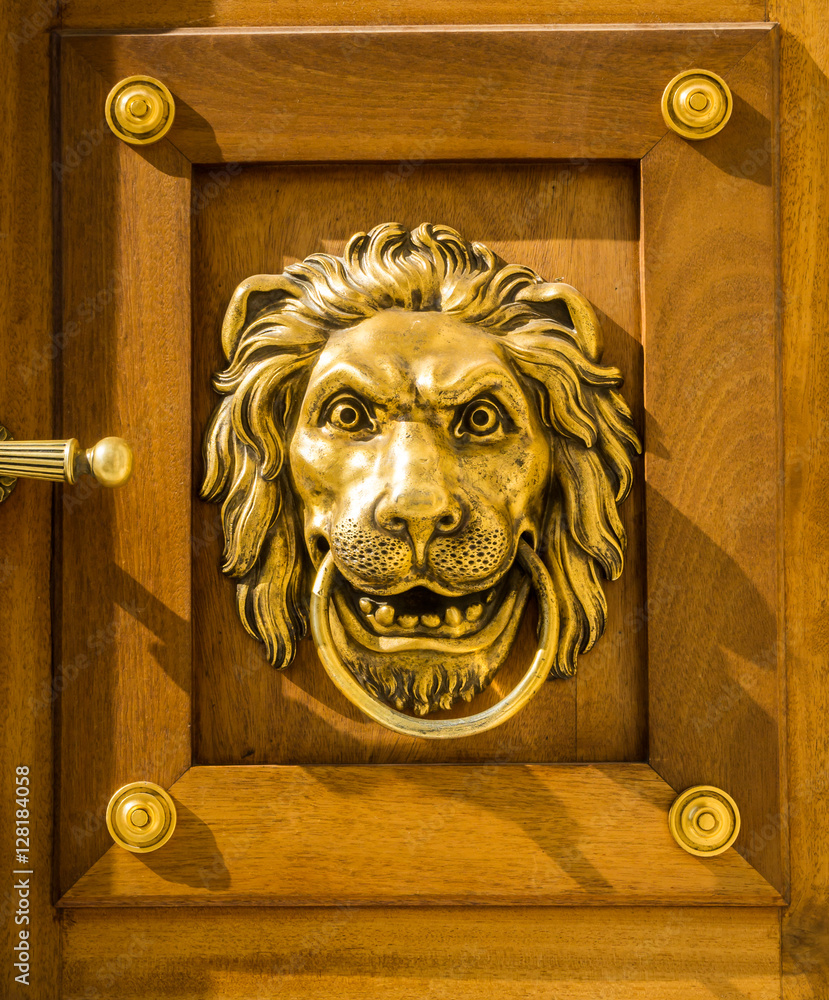 Naklejka premium Vintage door handle