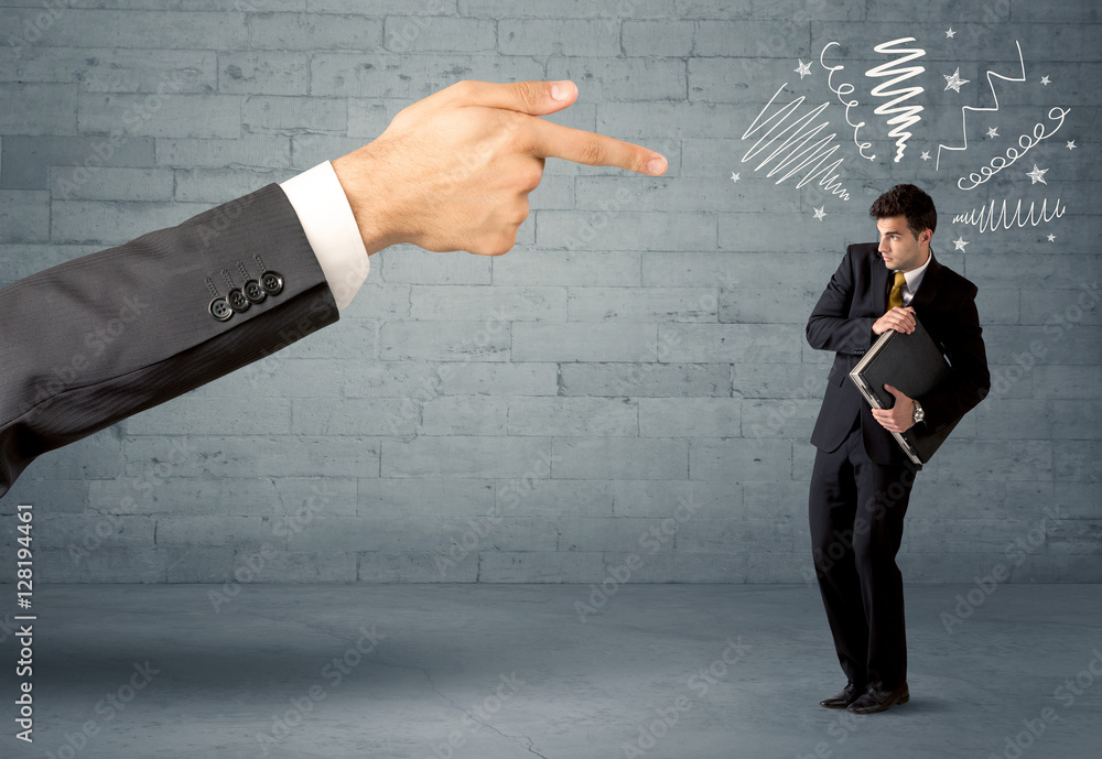 Unprofessional salesman being fired Unprofessional salesman being fired