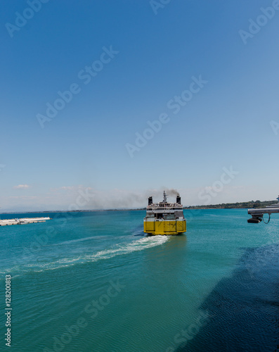 Fototapeta Naklejka Na Ścianę i Meble -  Ferry boat in Zakynthos island