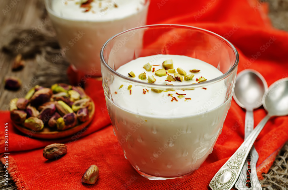 Indian sweet yogurt pudding Indian sweet yogurt pudding