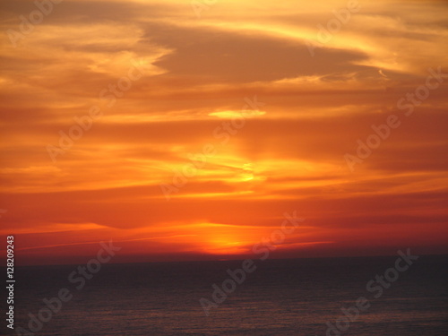 Abendrot mit Wolkenhimmel und Meer - Sardinien © Frank Dieffenbach PA