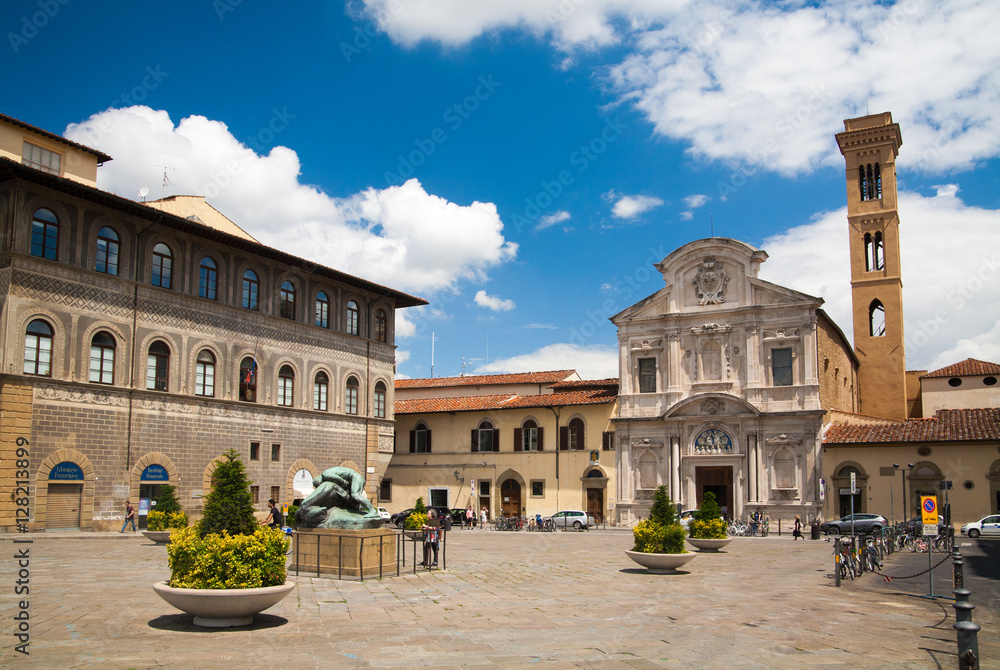 Sqare and chiesa di San Salvatore Ognissanti