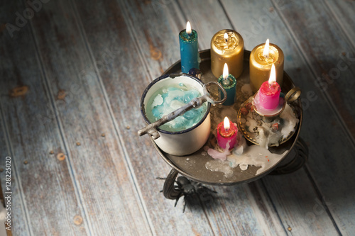 Photography Andrzejki - St Eve. Andrew - omens of wax, lost wax by key