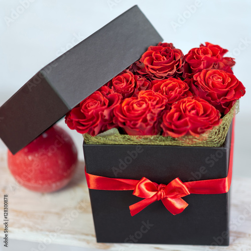 Black box with red roses