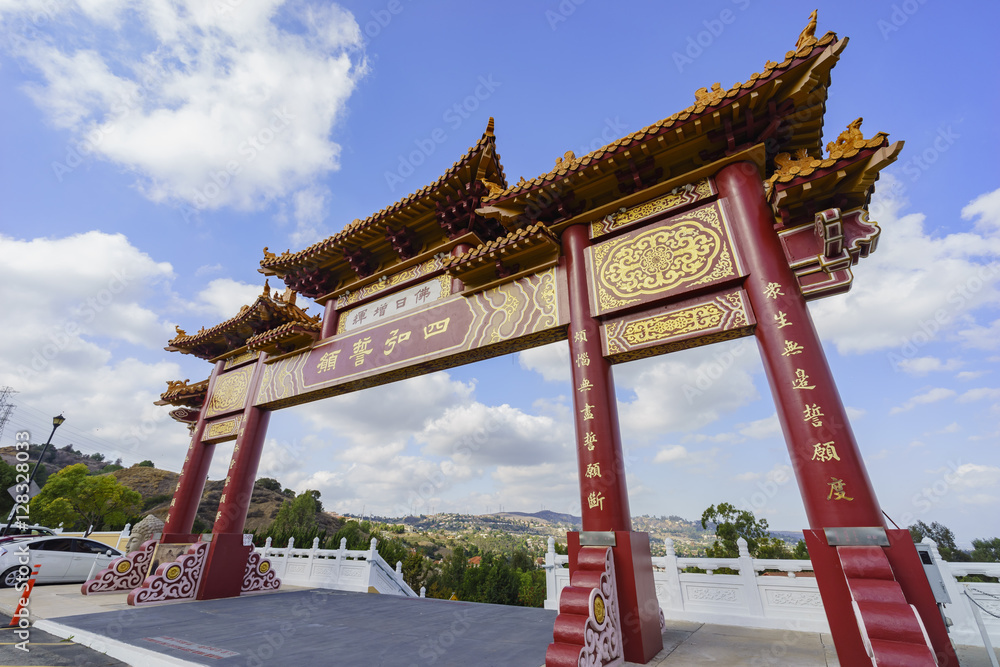 Entrance gateway of Hsi Lai Temple Entrance gateway of Hsi Lai Temple
