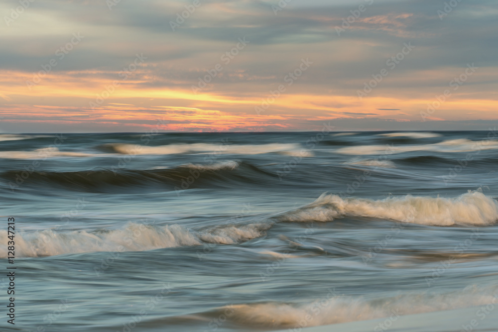 Wellen an der Ostsee