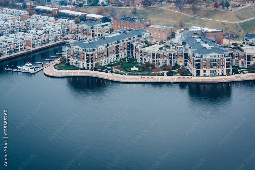 Fototapeta premium Aerial view of the Inner Harbor and Federal Hill, in Baltimore,