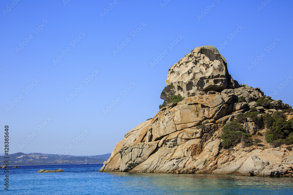 Arcipelago della Maddalena, la meravigliosa Sardegna e la spiaggia rosa. 