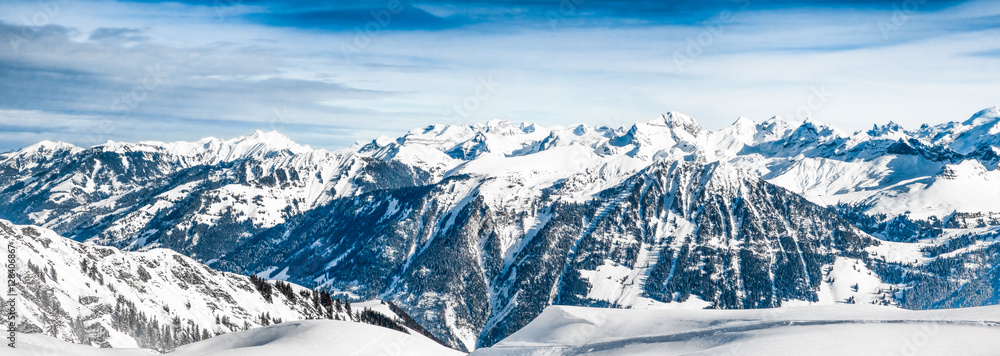Naklejka premium view of the Alps mountains in Switzerland. Winter Landscape. Pa