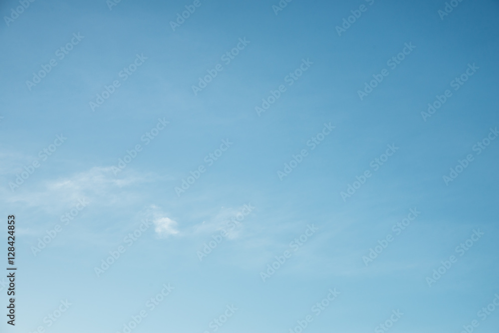 clouds in the blue sky