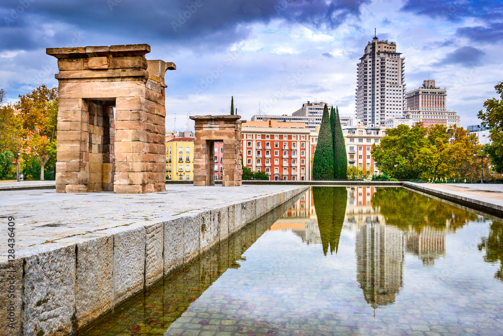 Obraz premium Madrid, Spain - Templo de Debod