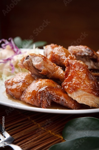 roasted soy sauce chicken, 훈제간장치킨, ganjang chicken