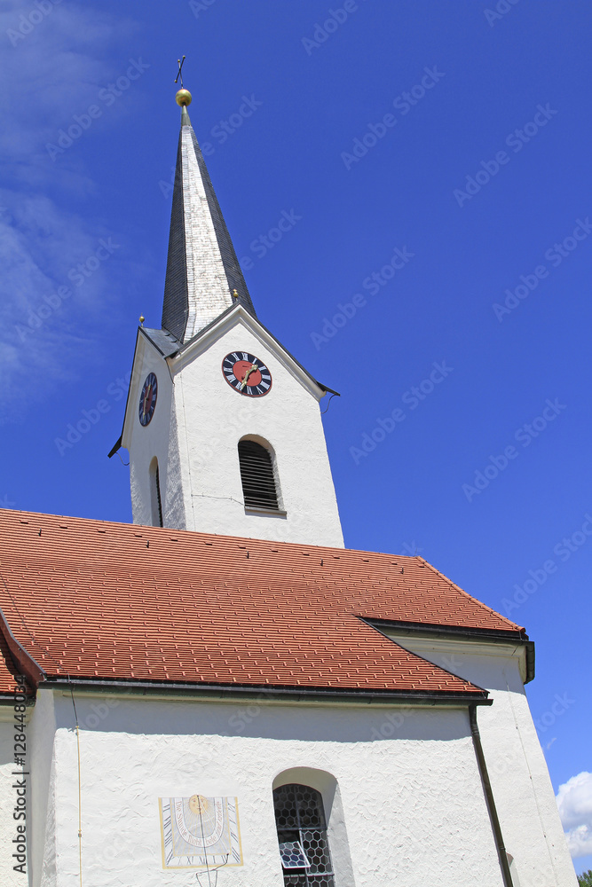 Fototapeta premium Pfarrkirche St. Otmar in Ottacker bei Sulzberg