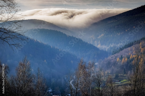 Obraz na płótnie mountain roads collection w salonie