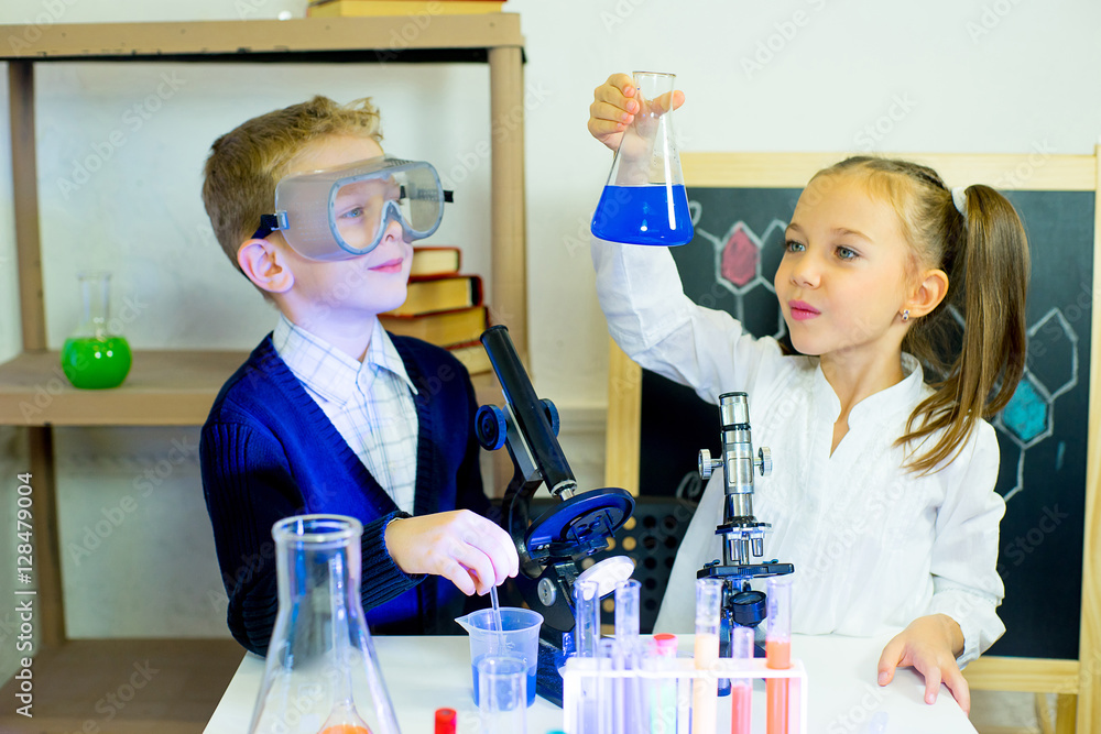 kids making science experiments kids making science experiments