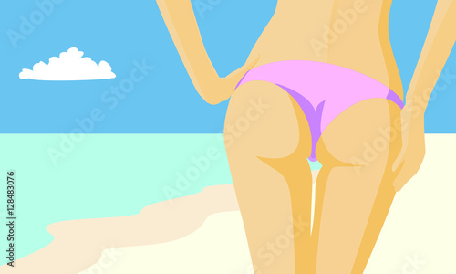 Frau in Bikini am Strand