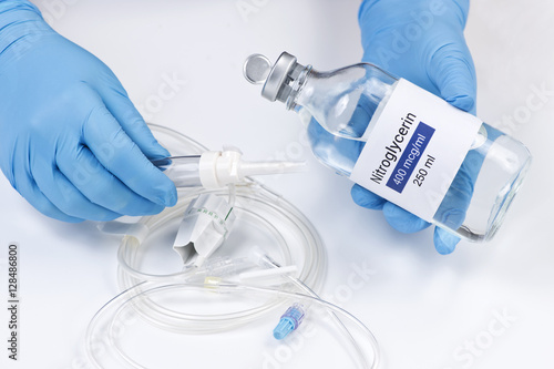 Nitroglycerin IV Bottle. Label created by 