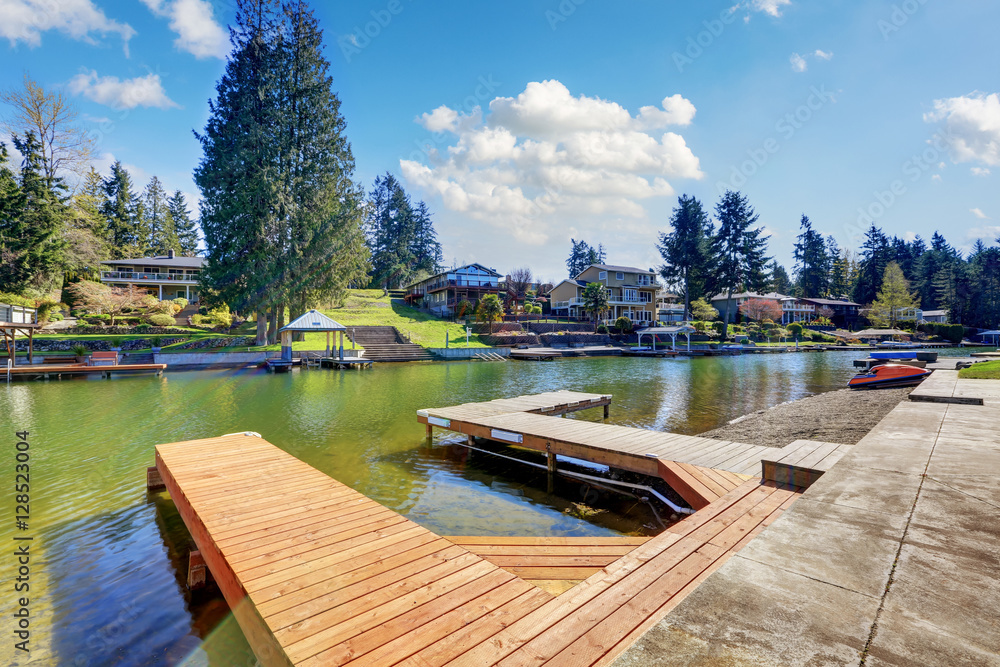 Naklejka premium Private dock on lake Tapps
