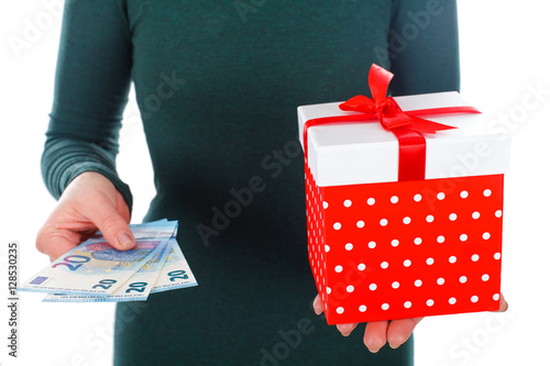 A lovely Christmas gift isn't about the money photo