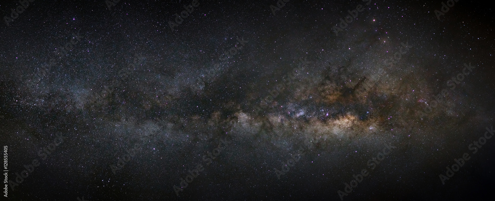 Naklejka premium Panorama galaktyki Drogi Mlecznej z gwiazdami i kosmicznym pyłem we wszechświecie