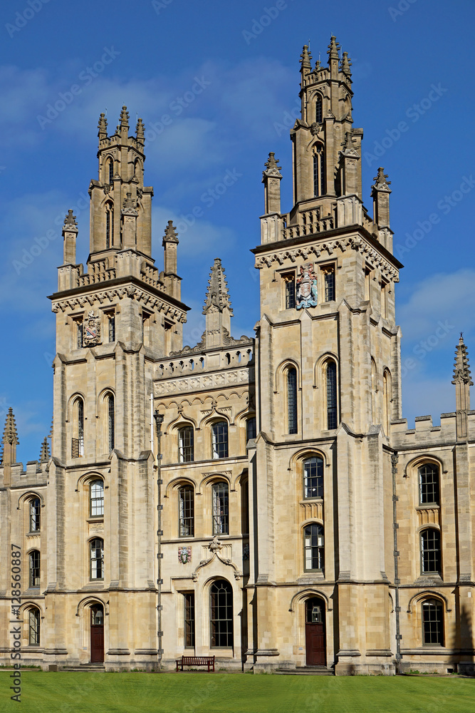  All Souls College, Oxford University