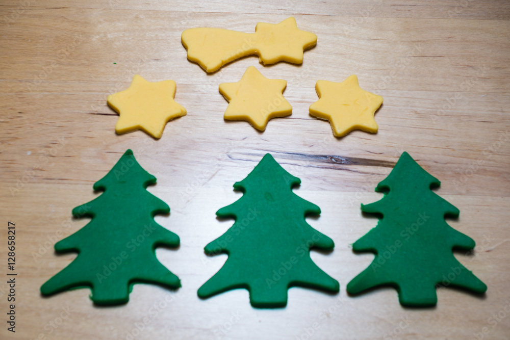 Weihnachtswald aus Knete Weihnachtswald aus Knete