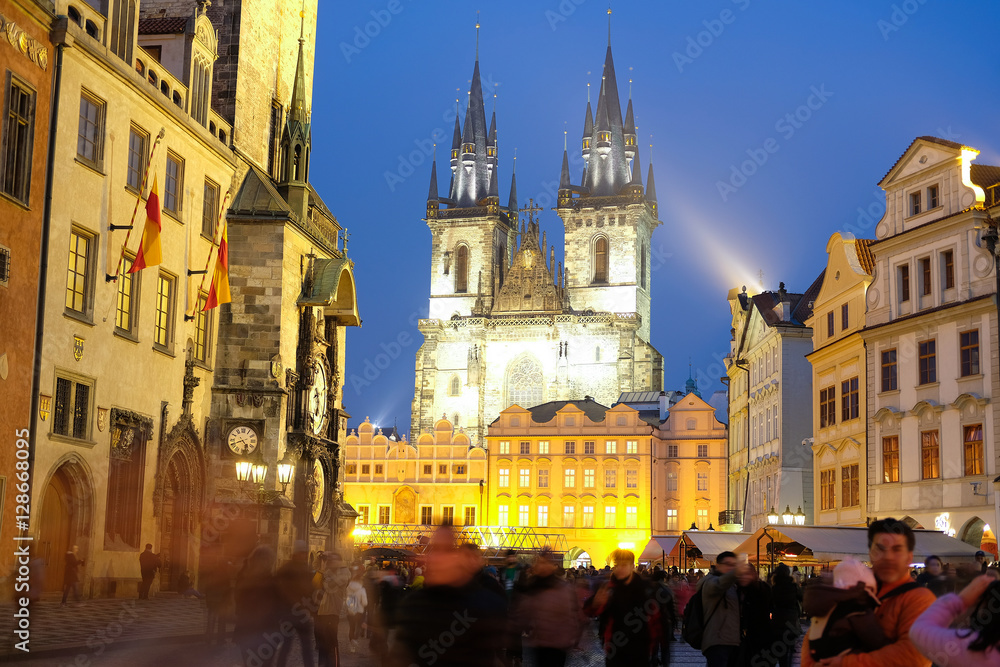 Fototapeta premium Prague, Czechia - November, 21, 2016: Gothic Church of Our Lady before Týn on Old Town Square in a center of Prague, Czechia, in a night
