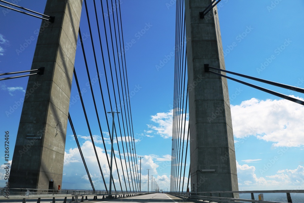 Fototapeta premium Öresund Bridge over the Baltic Sea 