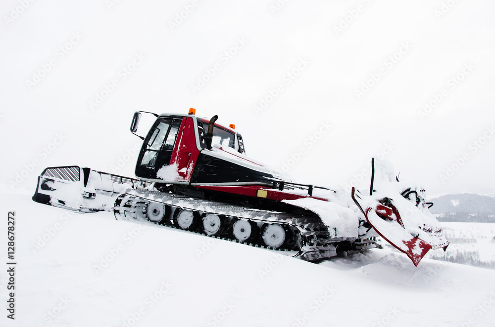 Snowcat rides to work Snowcat rides to work